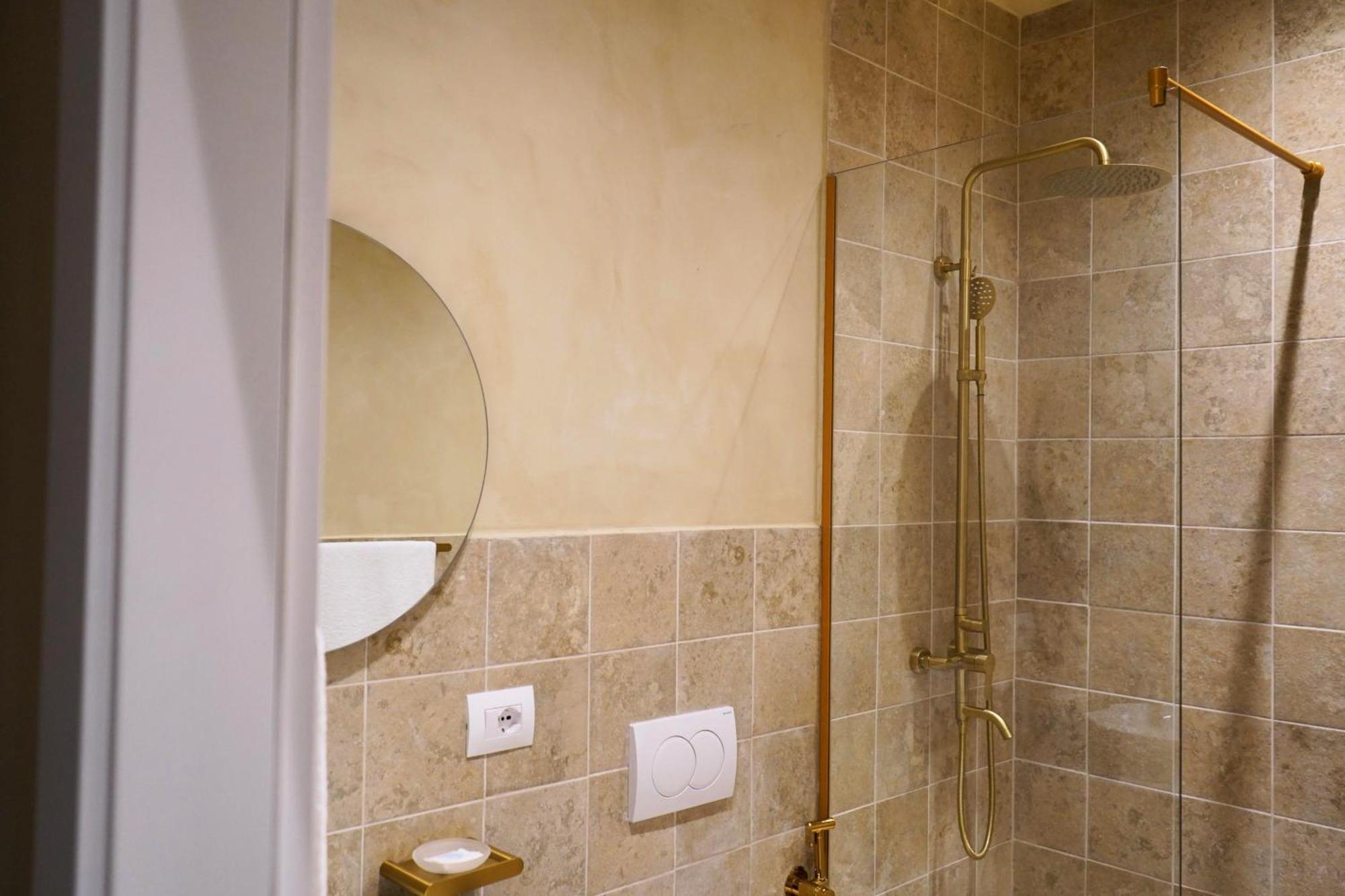 Apartment Vater