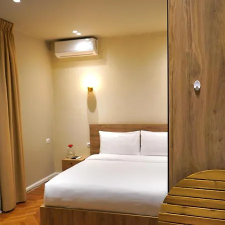 Vater Apartments Tirana Exterior photo